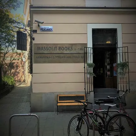 Ferienwohnung Feliciana In The Heart Of Old Town With Wawel'S View Krakau Exterior foto
